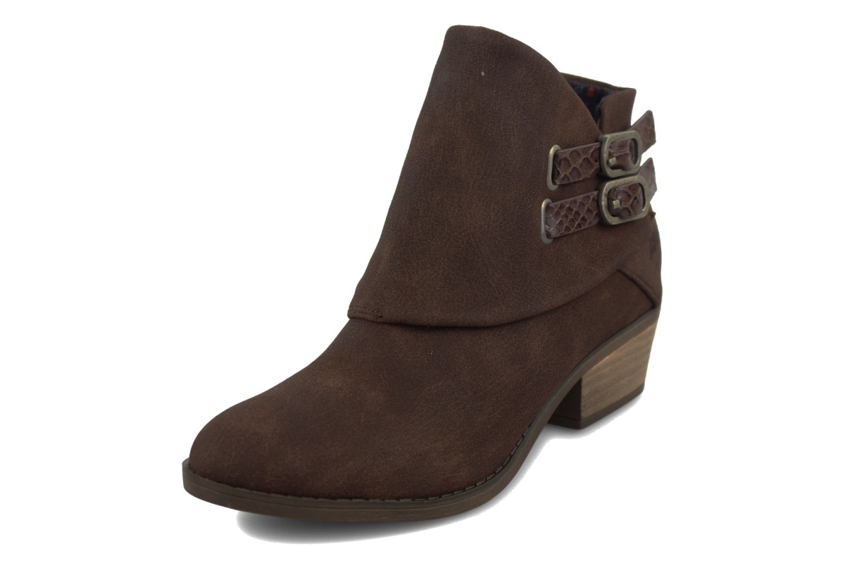 brown suede low heel boots