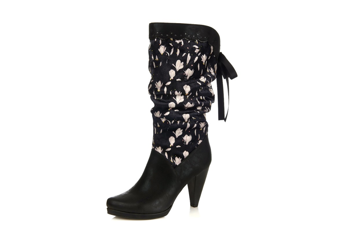 white slouch boots